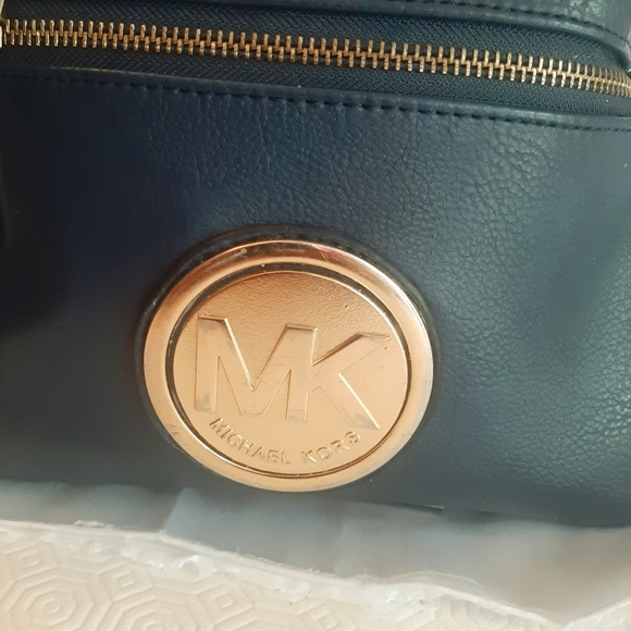 Michael kors crossbody Bag - Picture 9 of 16